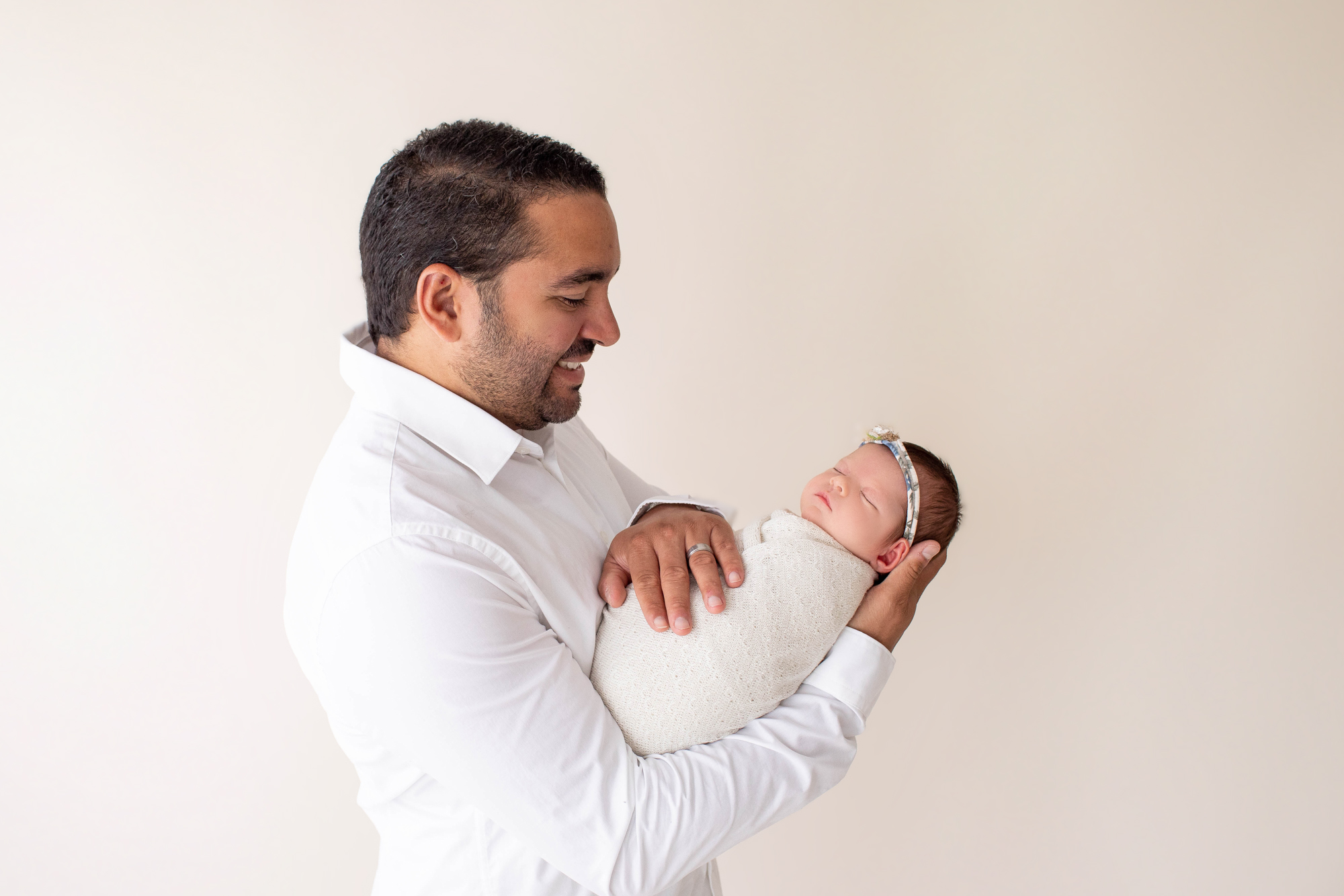 baby and sibling photography